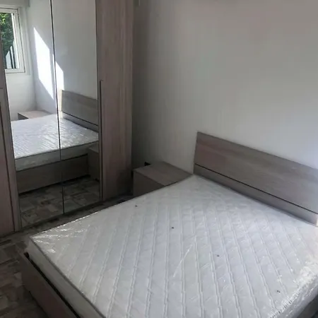 Apartment Meg